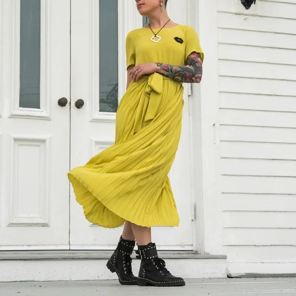 chartreuse pleated dress AKIRA Reservations Please Pleated Maxi Dress In Chartreuse